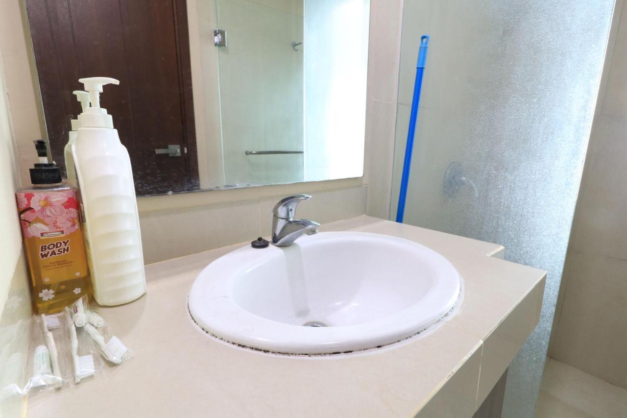 U Residence 2 By Ana Room Tangerang Extérieur photo